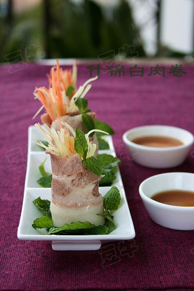 什锦白肉卷的做法(一道适合节日做的菜)